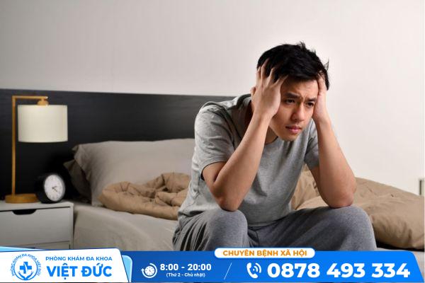 Bệnh Chlamydia ở nam giới: Nguyên nhân, dấu hiệu và cách điều trị 26 Cảnh báo biến chứng nguy hiểm của bệnh Chlamydia ở nam giới